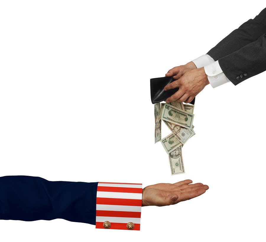 How to Avoid a Tax Offset From Your Student Loans